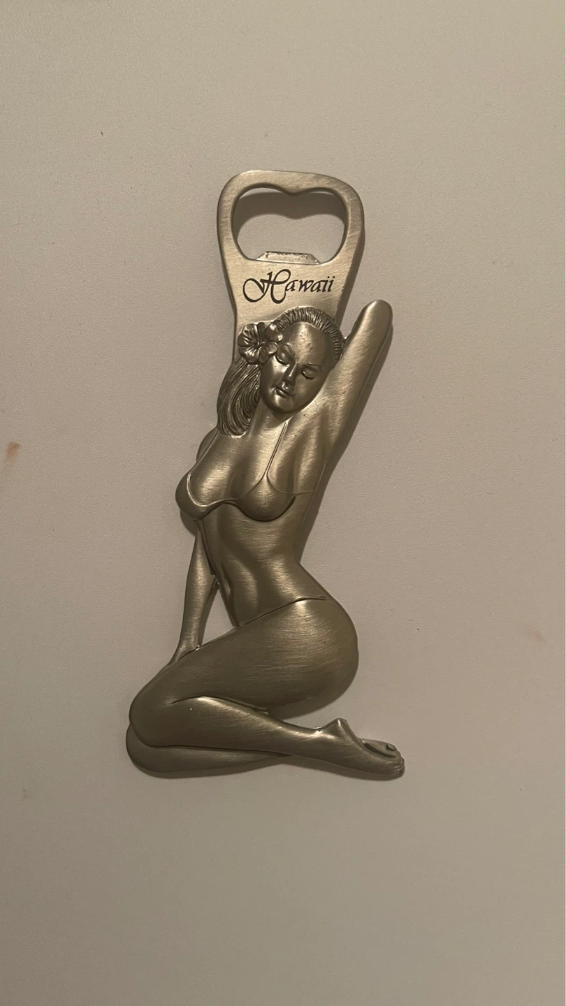 Hawaii Beer Bottle Opener Souvenir Bikini Girl Vintage Guy Gift