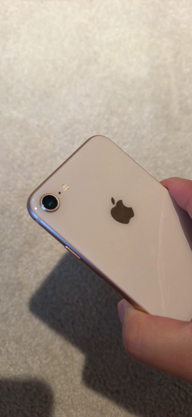 iPhone 8 for parts-Gold, Home button fail - photo 4