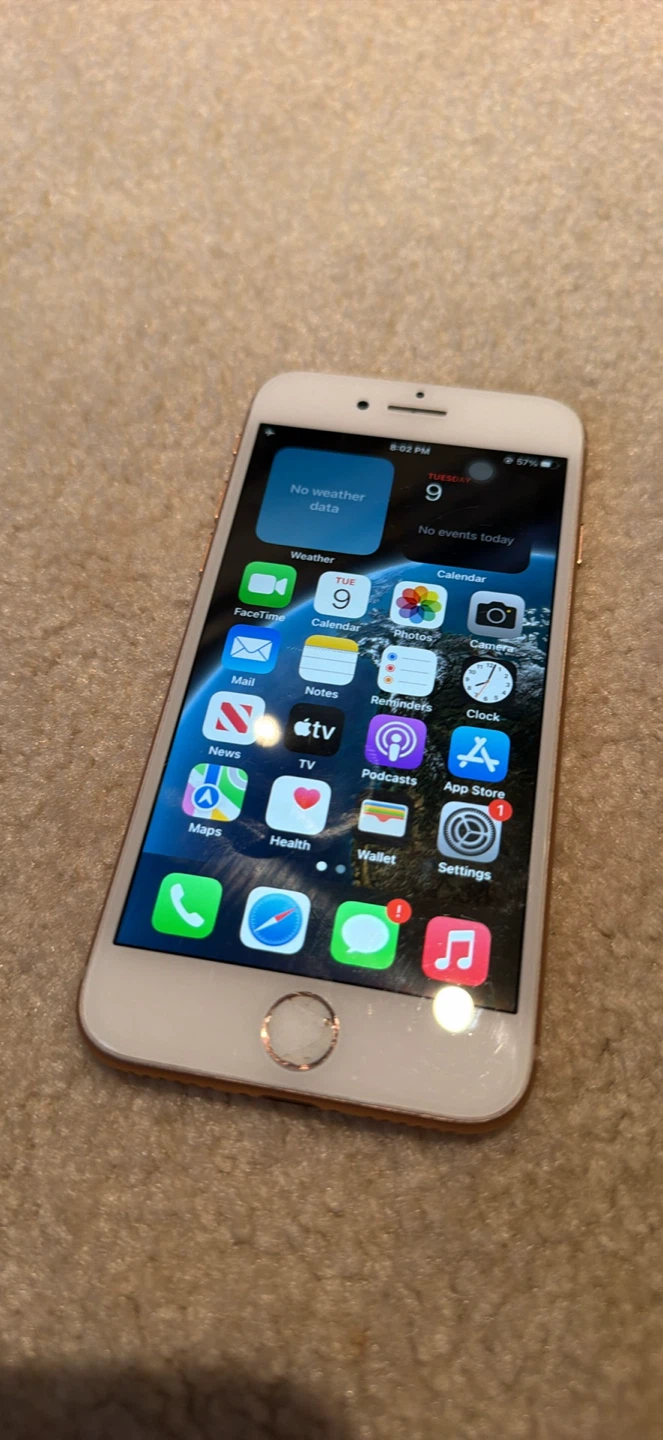 iPhone 8 for parts-Gold, Home button fail - photo 2