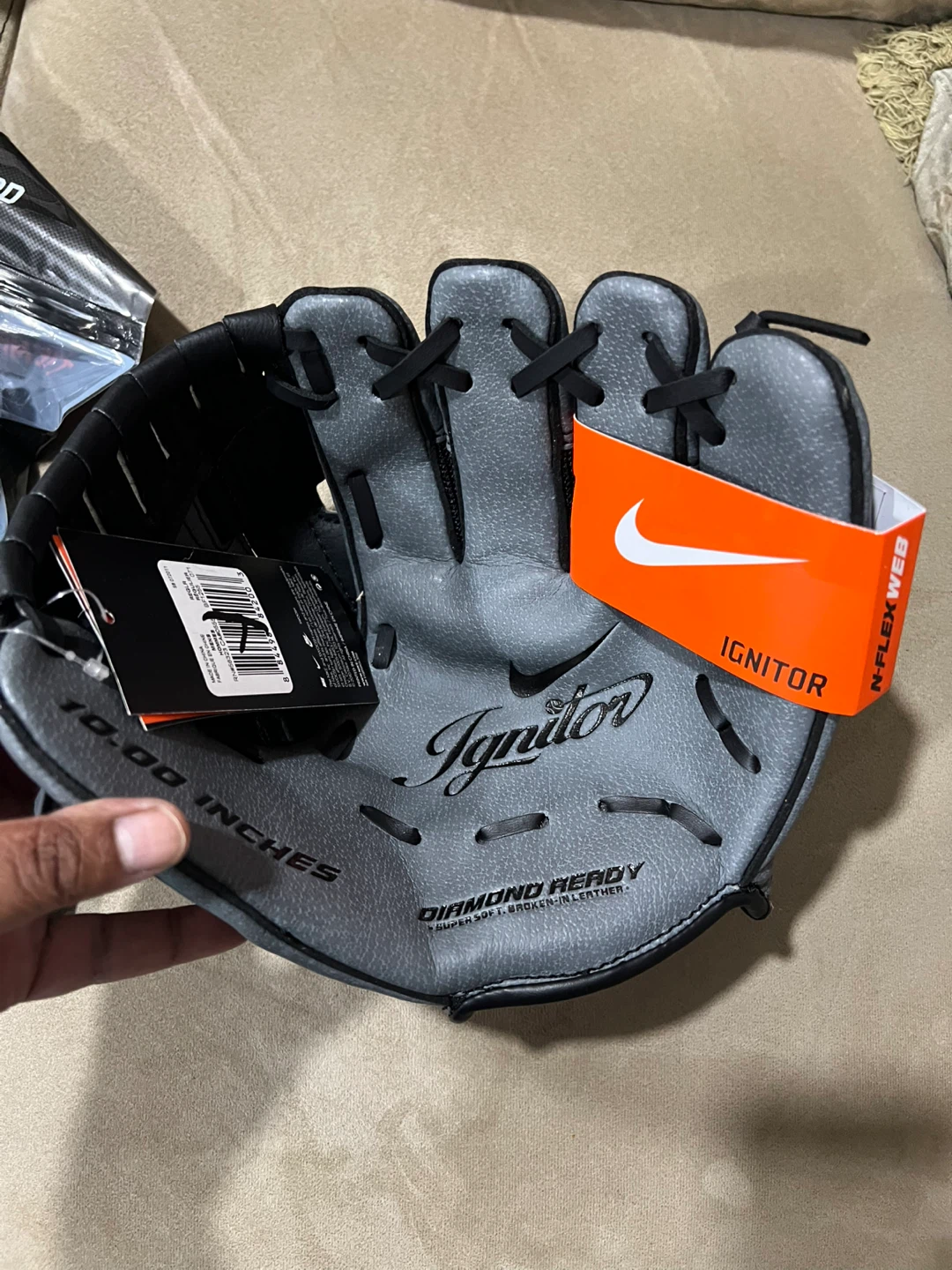 Nike Ignitor Baseball Glove