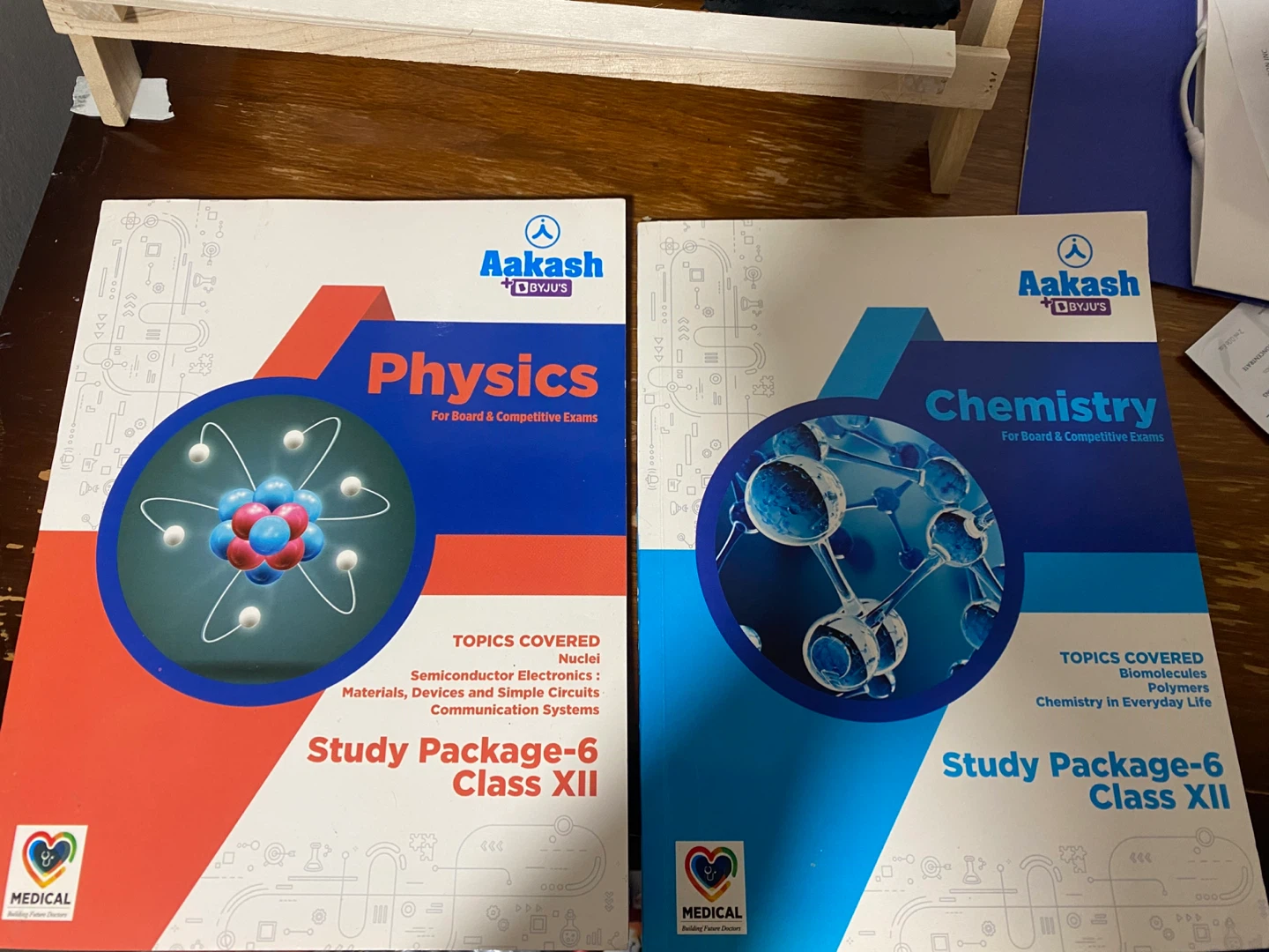 Aakash BYJU'S Physics & Chemistry Study Package