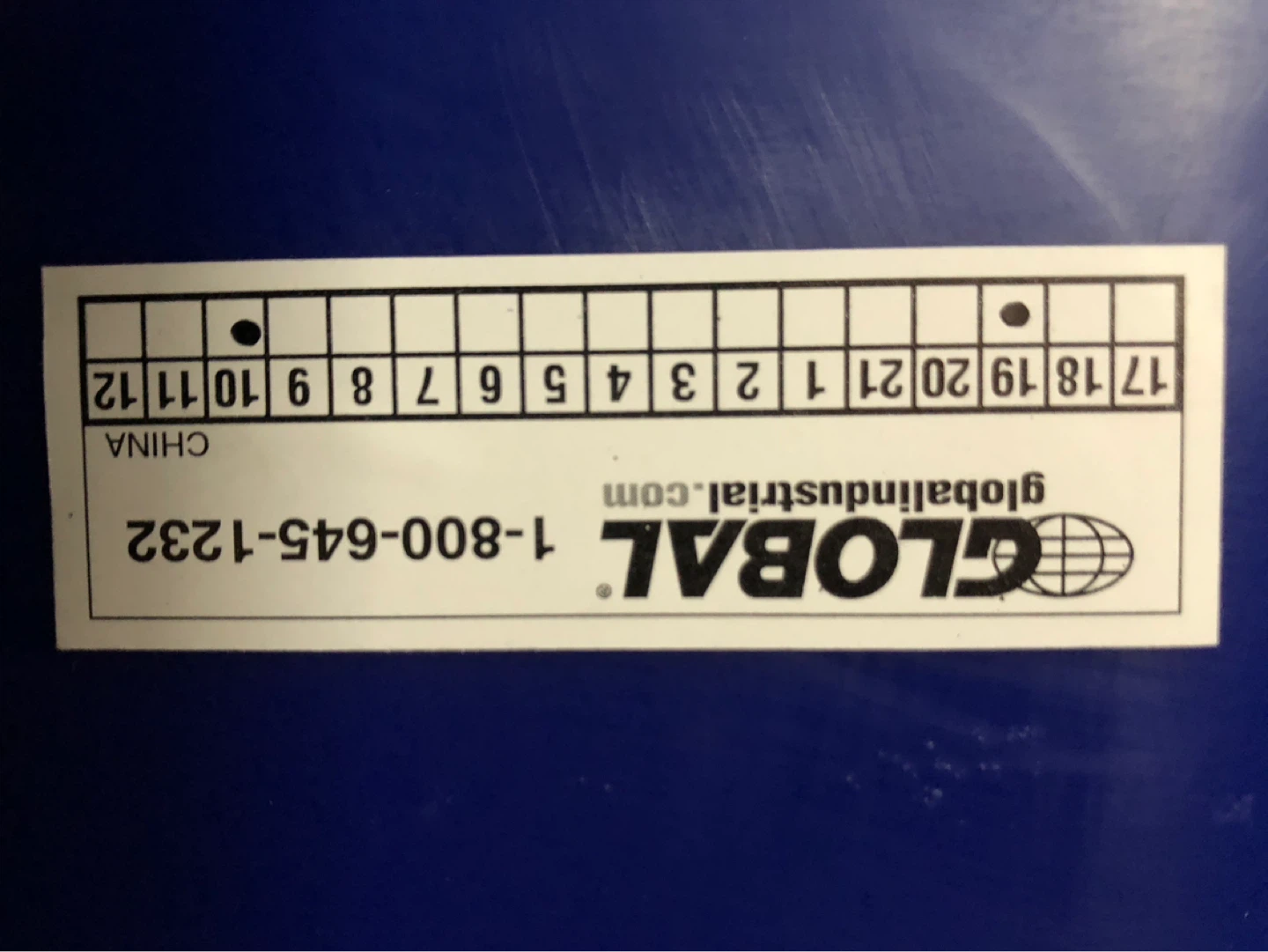 New GLOBAL INDUSTRIAL Rolling Bin with Lid - photo 5