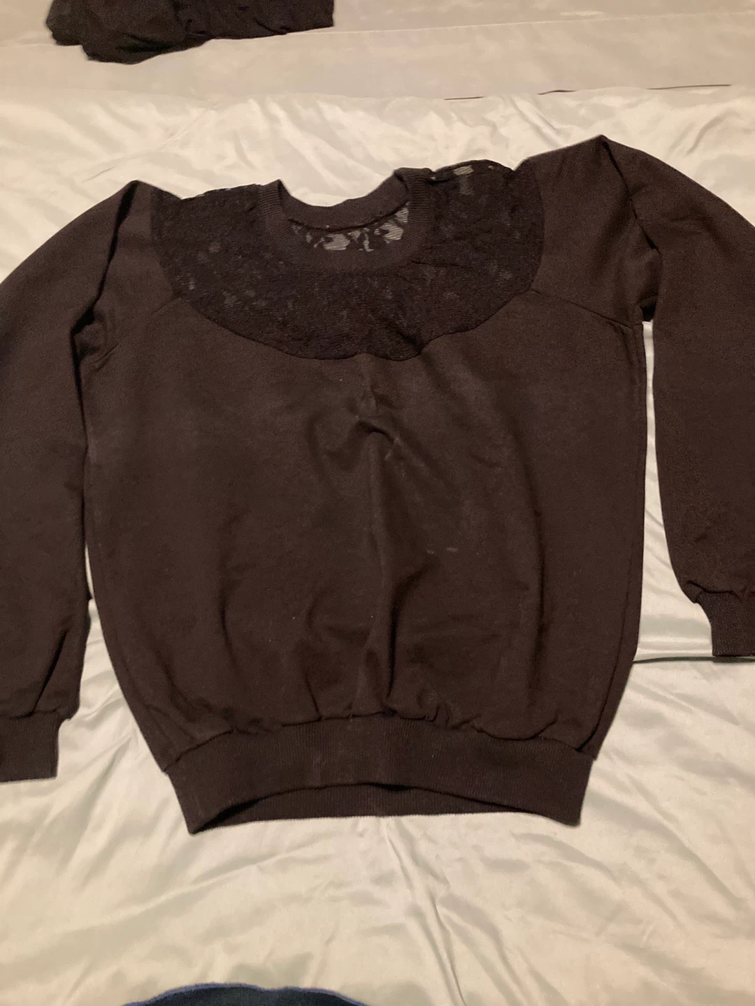 Brown Lace Collar Sweatshirt
