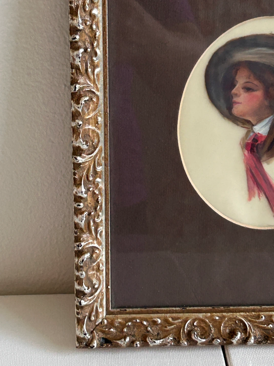 Framed Vintage Portrait of a Woman - photo 5