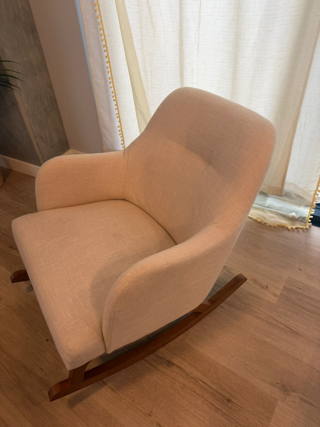 Structube Rocko Rocking Chair – Beige Fabric –