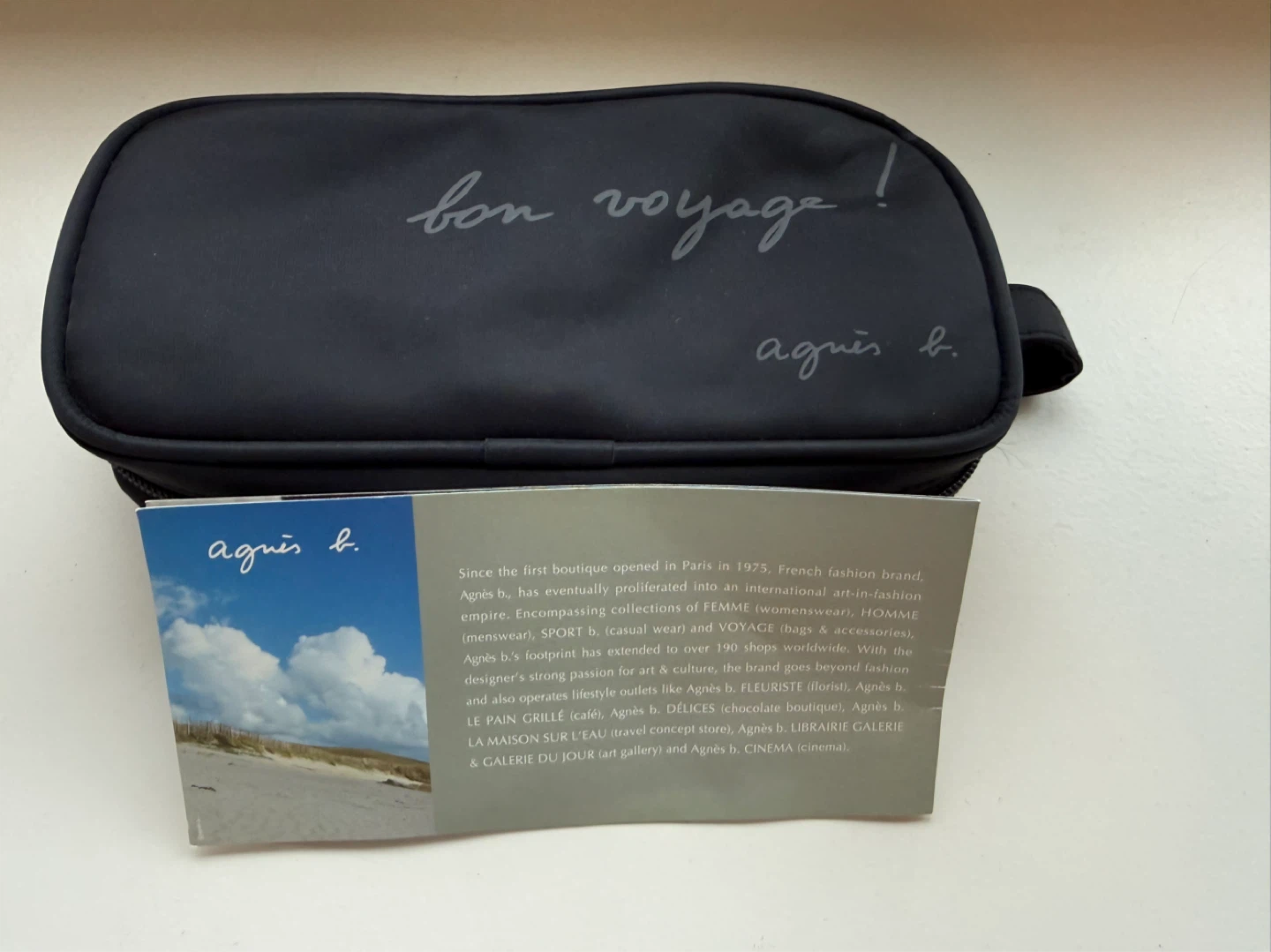 Agnès B. "Bon Voyage" Travel Pouch - photo 5