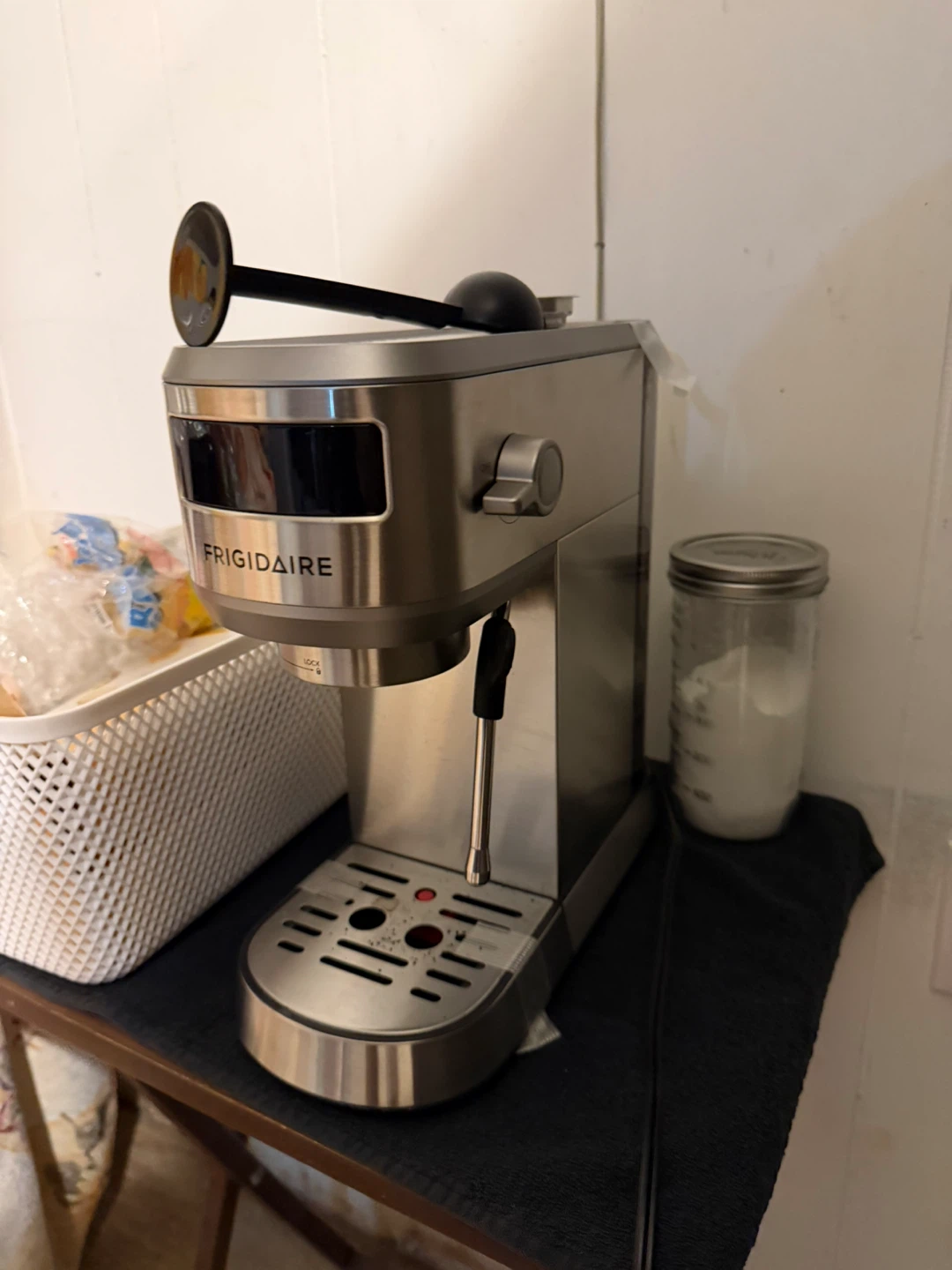 Frigidaire Steam Espresso Maker with Milk Frother