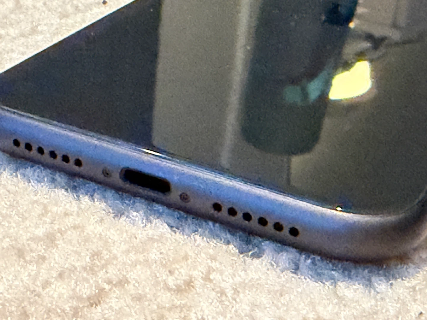 MINT iPhone11 64GB Black with good battery - photo 3
