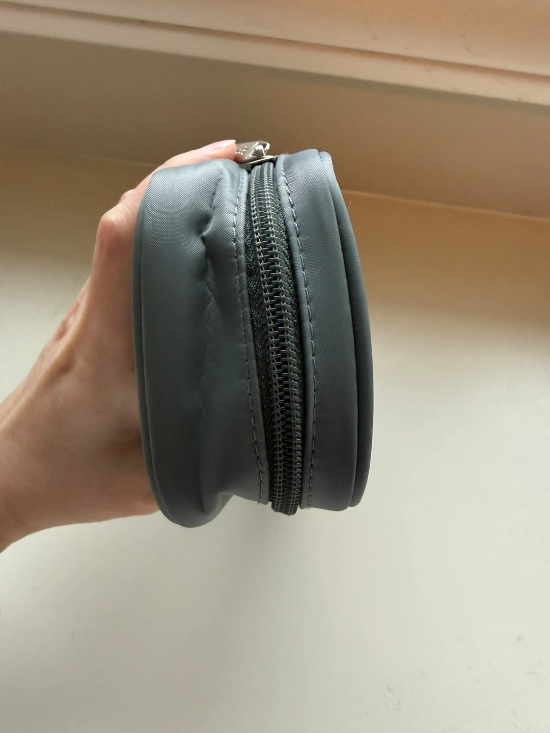 Agnès b. Travel Pouch - photo 3