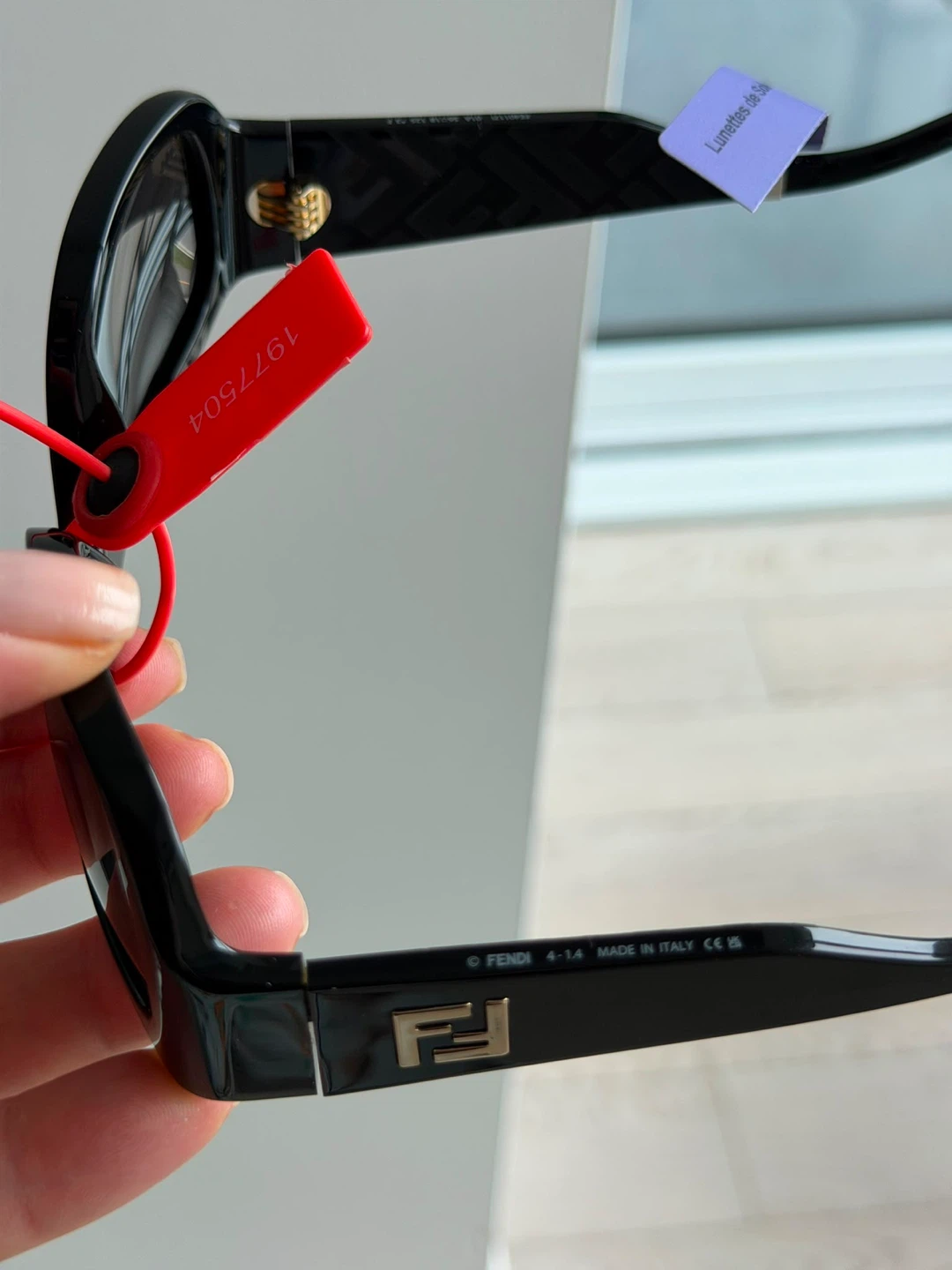 Fendi Sunglasses - photo 2