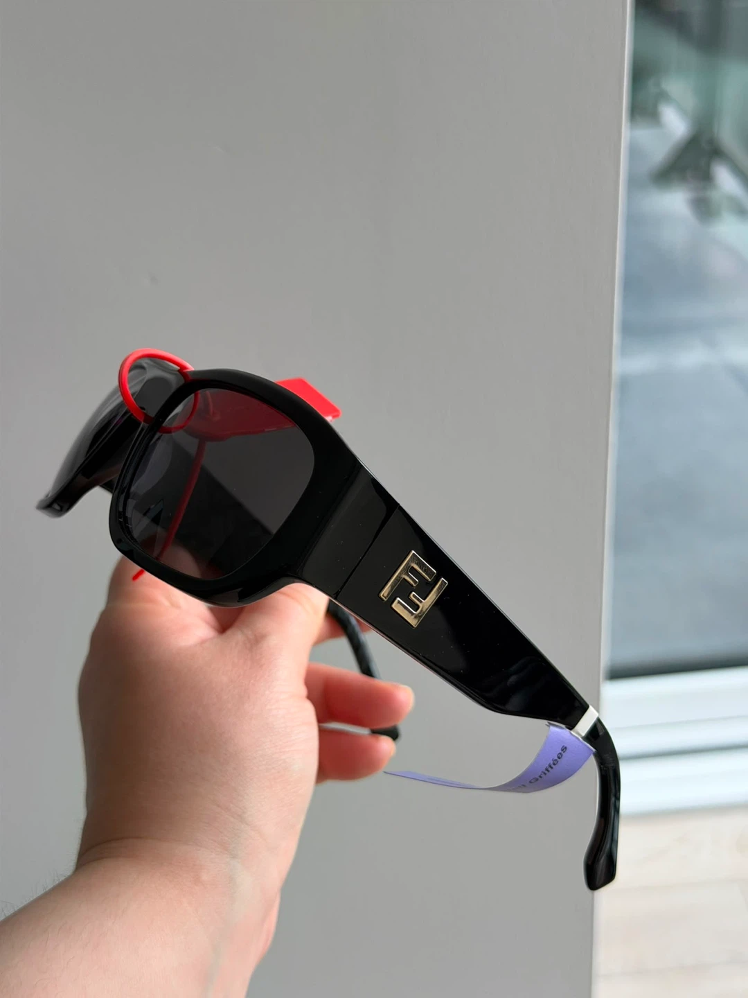 Fendi Sunglasses - photo 3