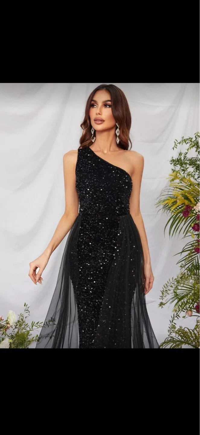 Black Sequin One-Shoulder Maxi Dress with Tulle Overlay - photo 4