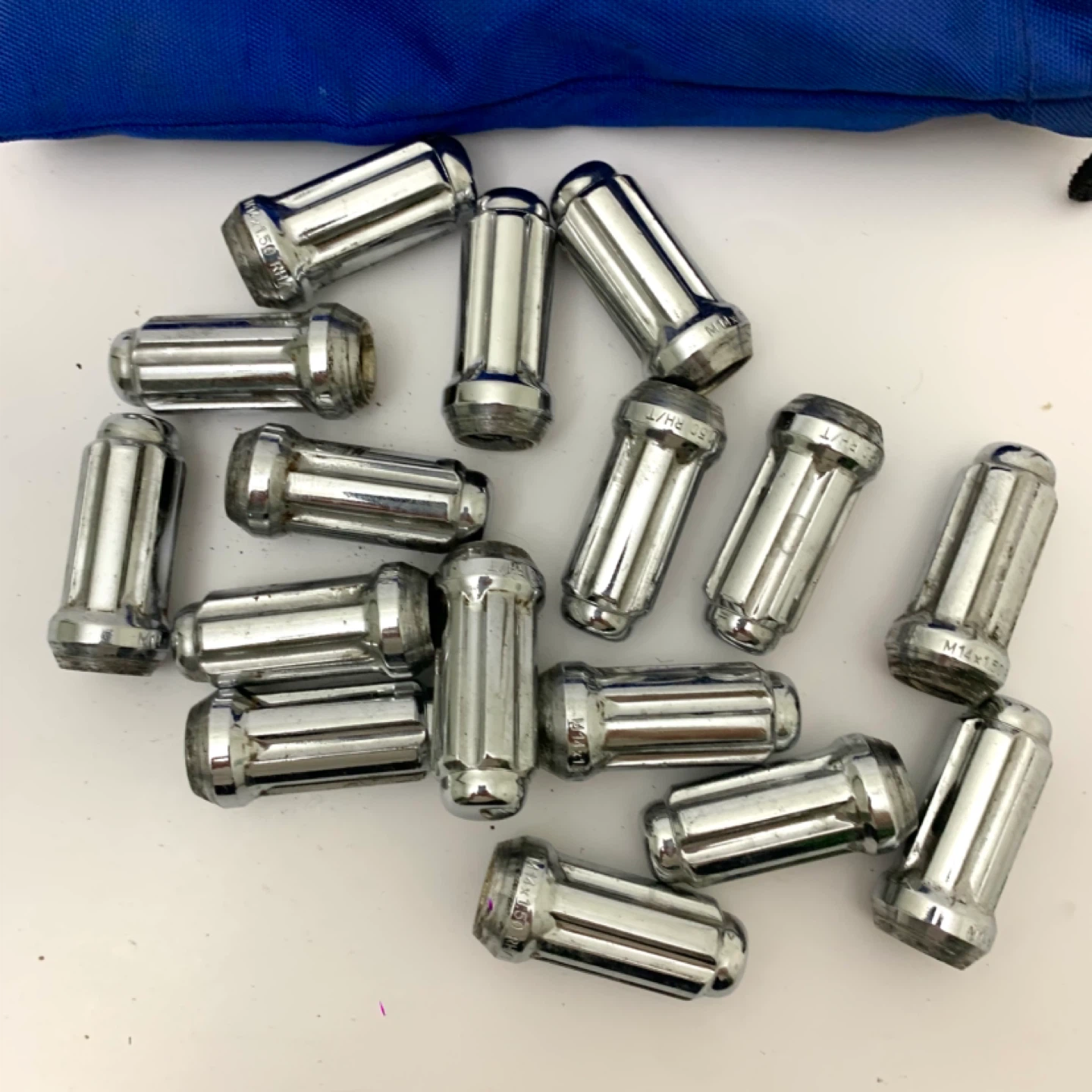 Locking Wheel Nuts Lug Nuts Automotive Set (No Key) - photo 2