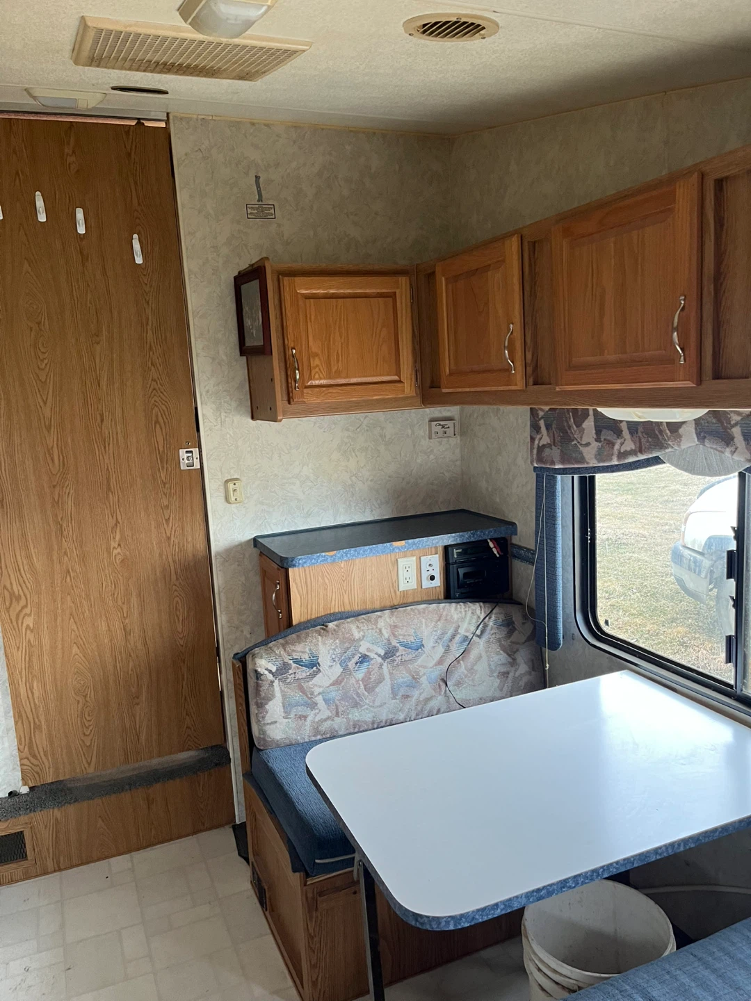 1998 terry 5 th wheel trailer - photo 5