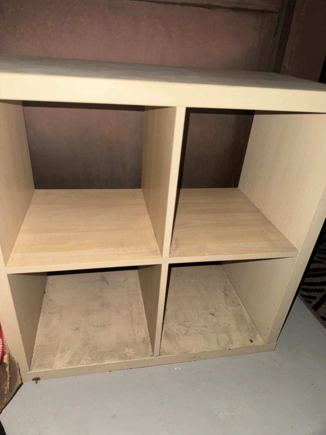 4-cube shelf unit