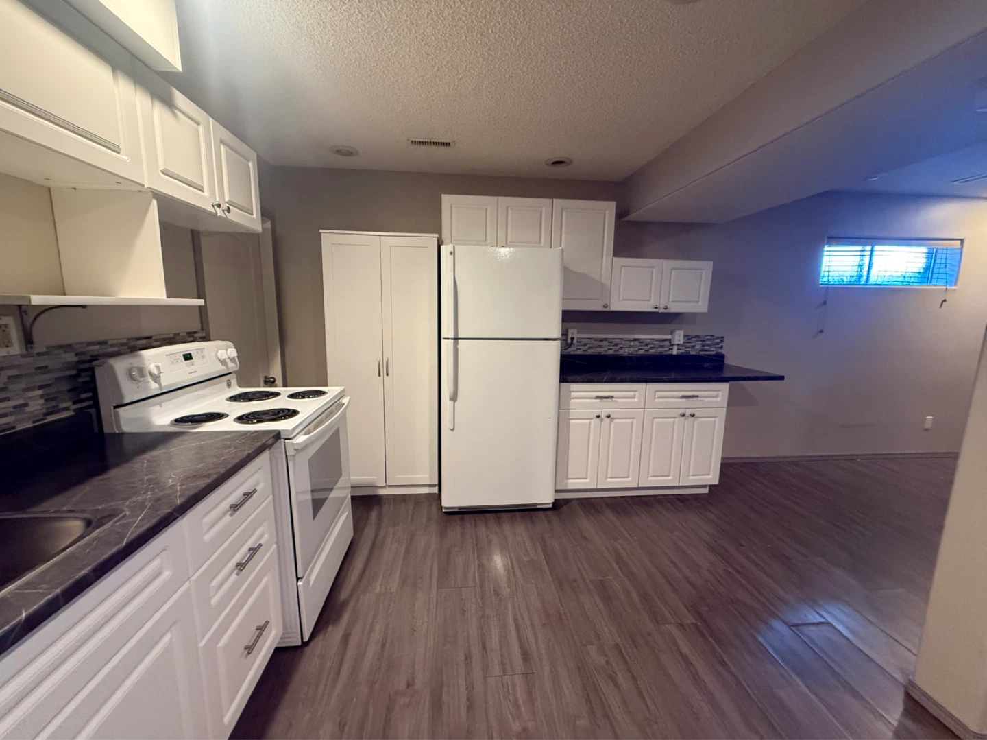 2 bedroom basement for rent - photo 4