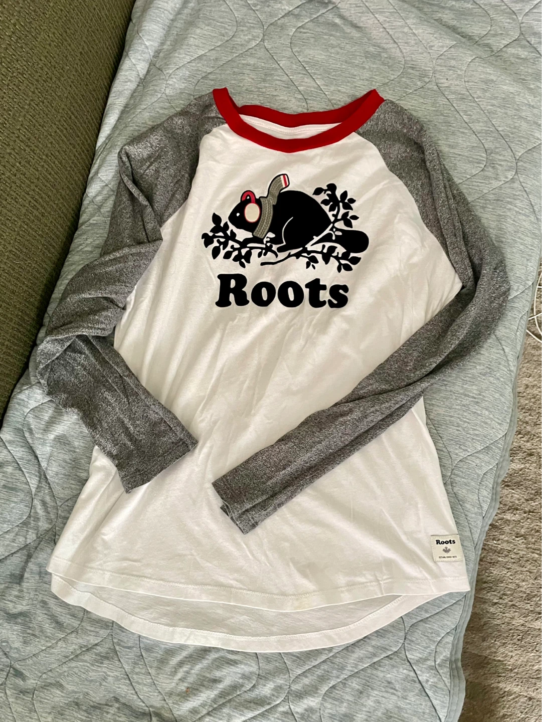 Roots Beaver Graphic Long Sleeve Baseball Shirt