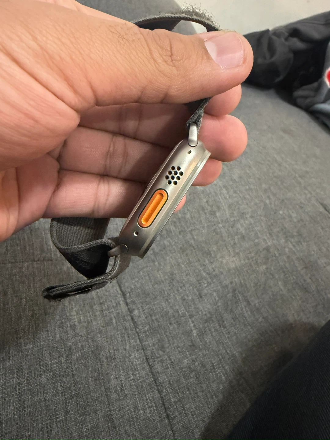 Apple Watch Ultra 2 - 49mm - like new - photo 2