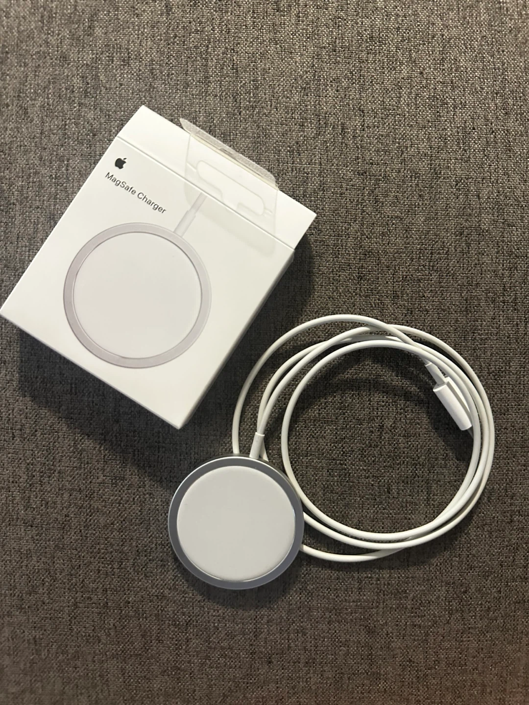 Authentic Apple MagSafe charger