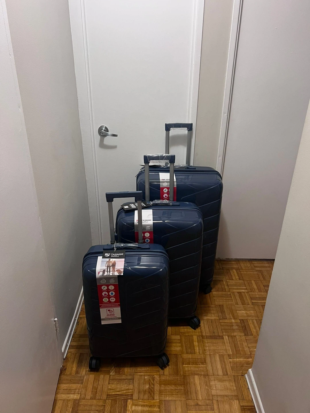 TASIM Luggage Set - 3 Piece Hardside Spinner - Navy