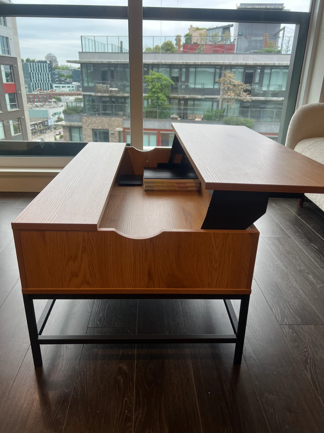 Wooden lift-top coffee table - photo 3
