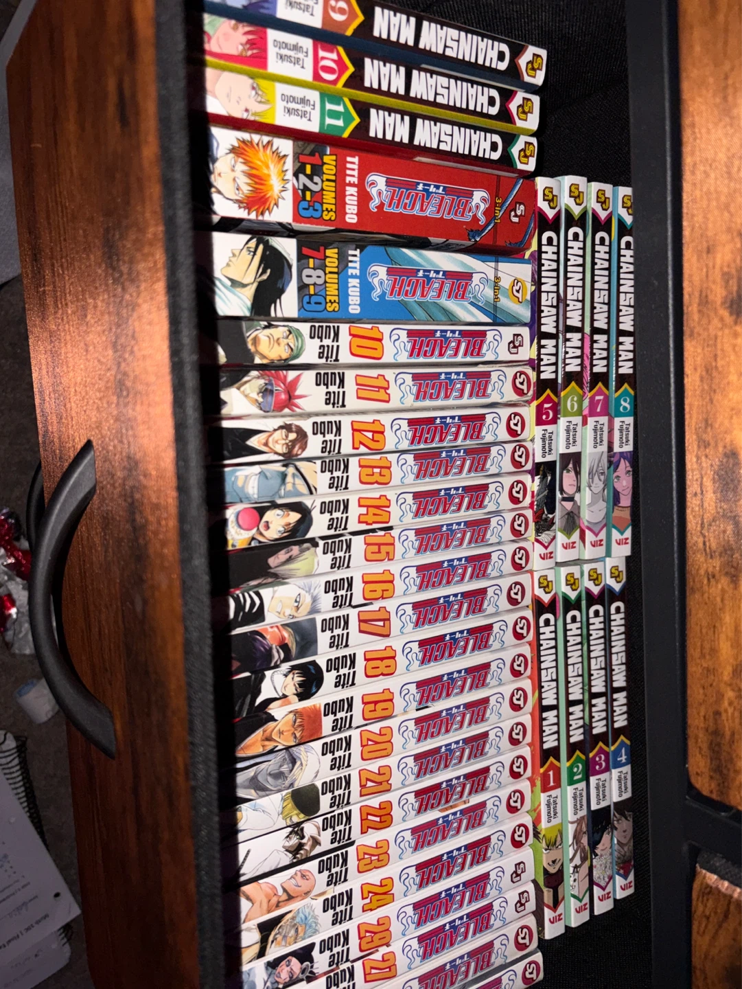Chainsaw Man and Bleach Manga Volumes 1-29