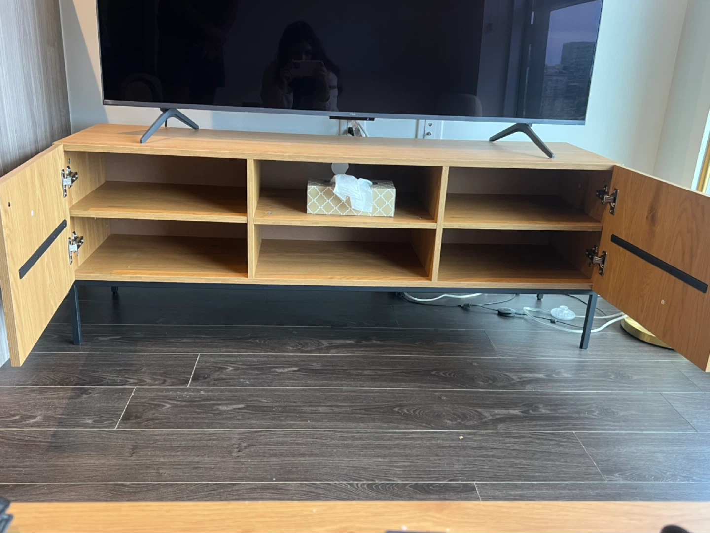 Oak TV Stand with Cabinet Storage - photo 2