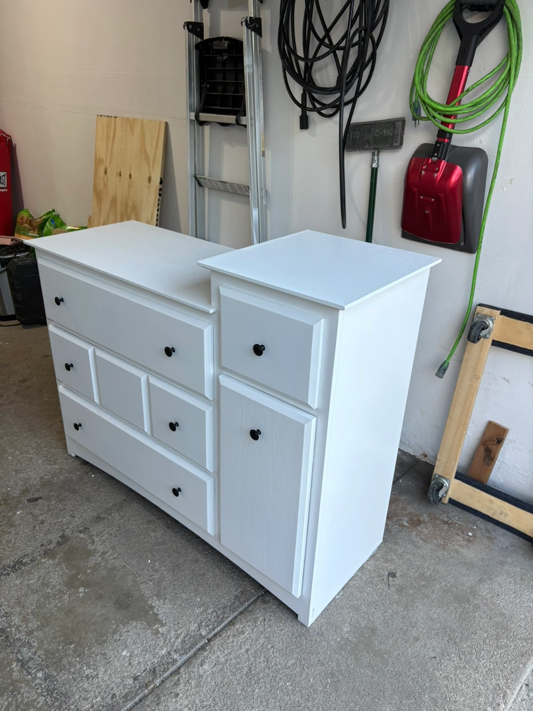White Dresser with Drawers and Cabinet - photo 4