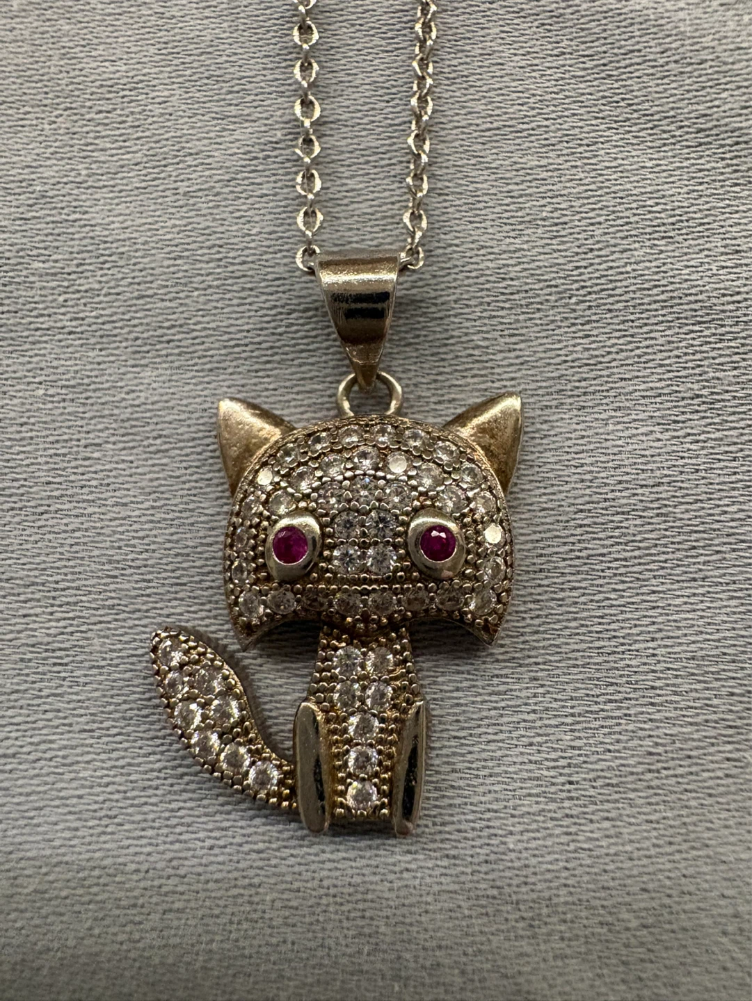 Silver-tone necklace with black stones and cat pendant necklace - photo 4
