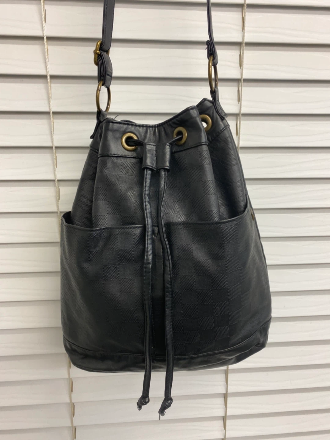 Vans Black Checkerboard Drawstring Bucket Bag - photo 2