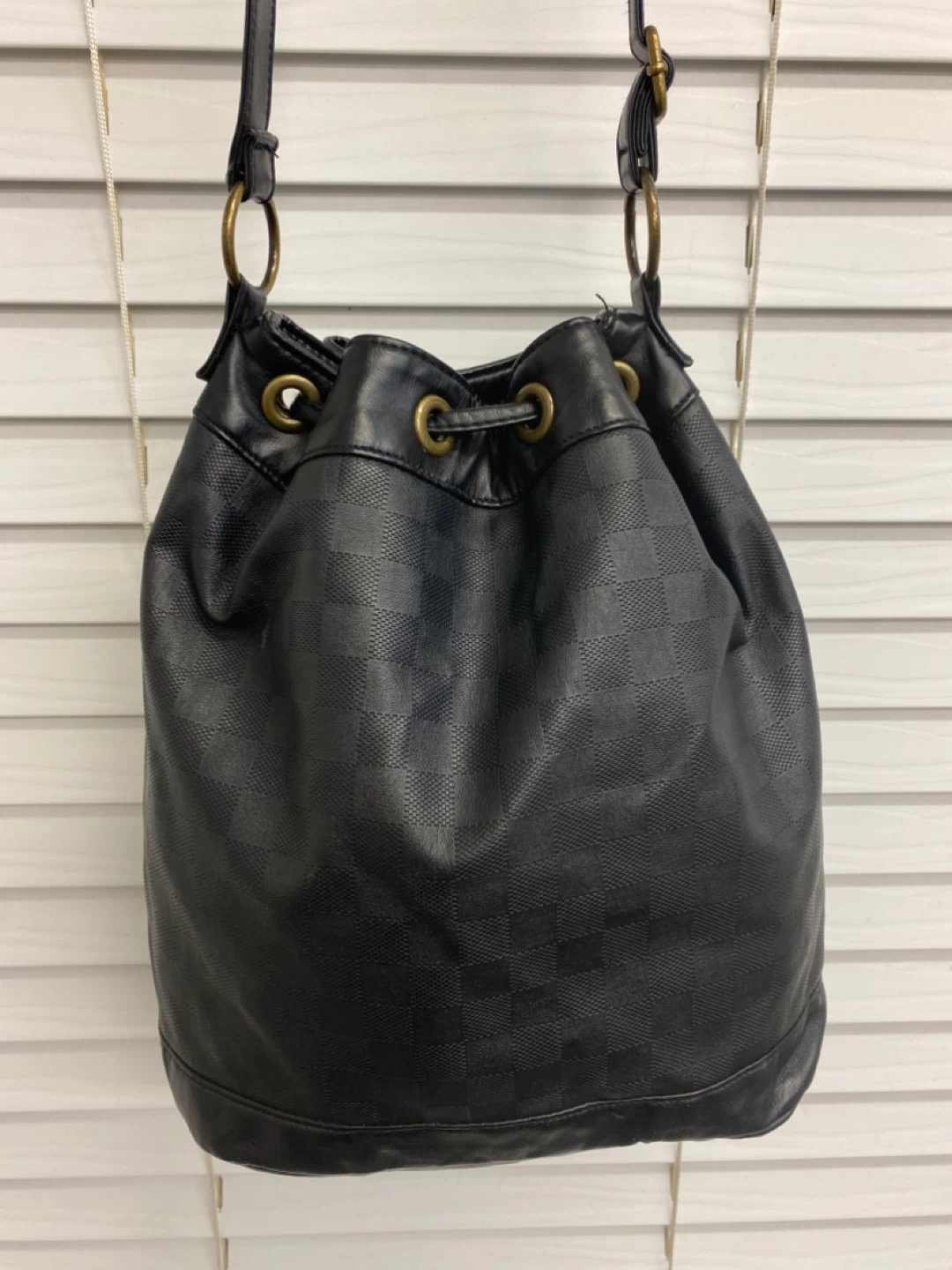 Vans Black Checkerboard Drawstring Bucket Bag - photo 4