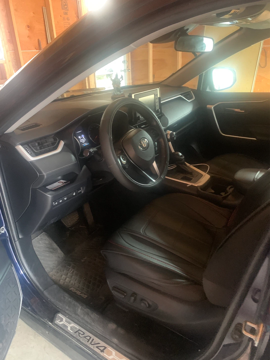 Toyata Rav 4 XLE 2020
