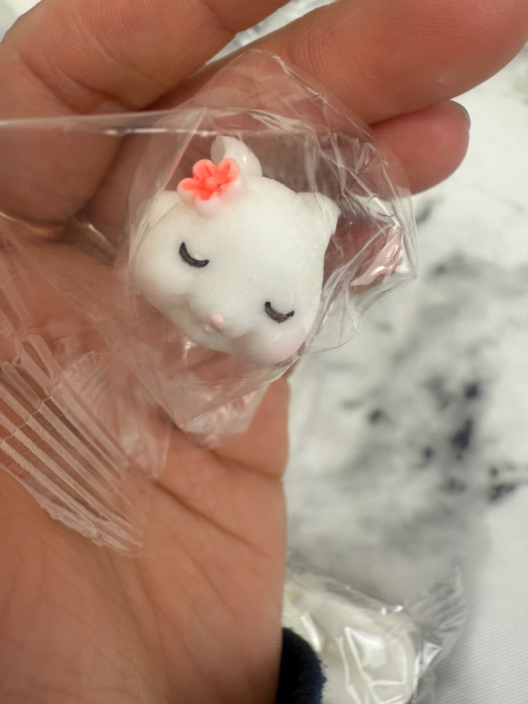 White Bunny Figurines 6pcs - photo 2