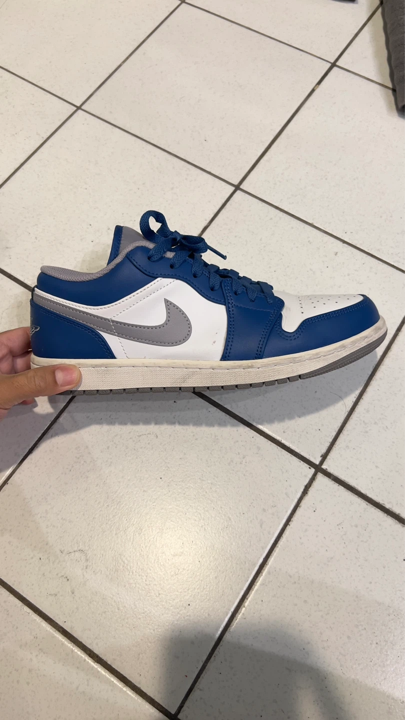 Nike Air Jordan 1 Low - photo 2