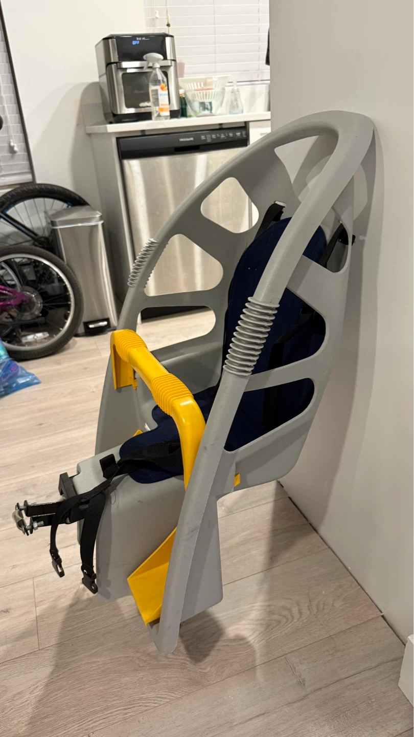 🚲 Bell Rear Mounted Child Bike Seat - photo 3