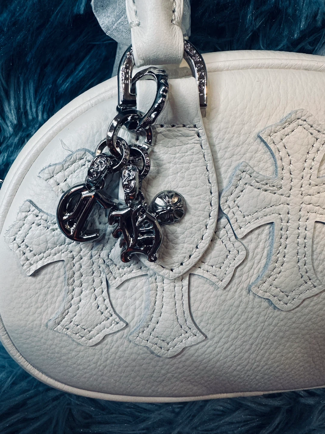 Mini CHROME HEARTS purse - photo 4