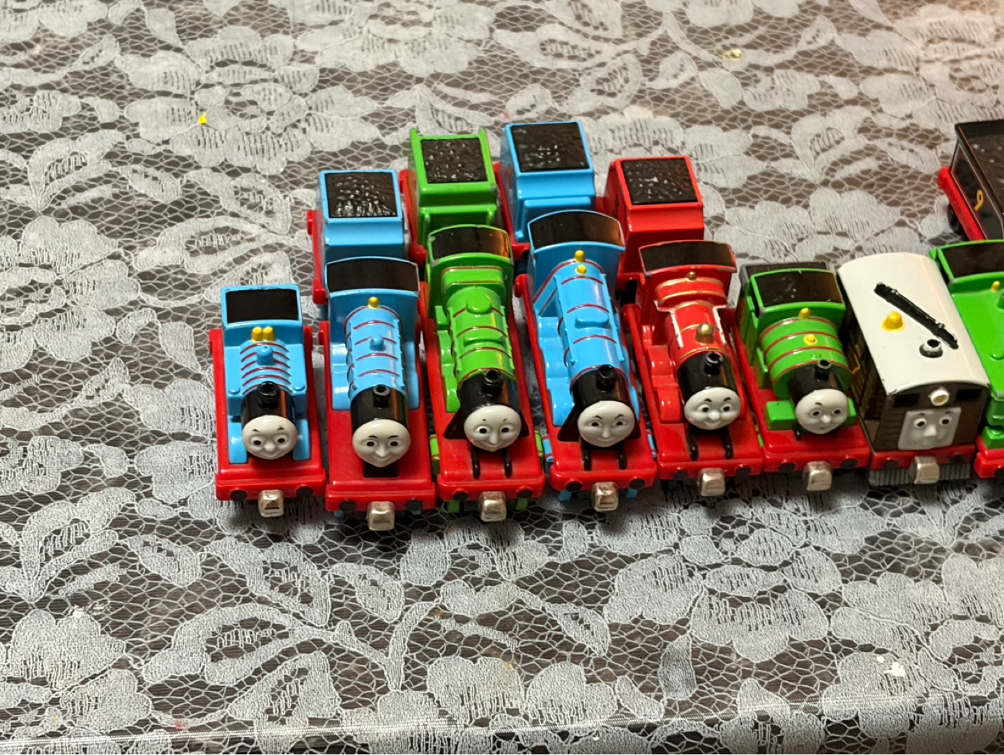 Thomas The Tank Engine & Friends Take Along Lot 1