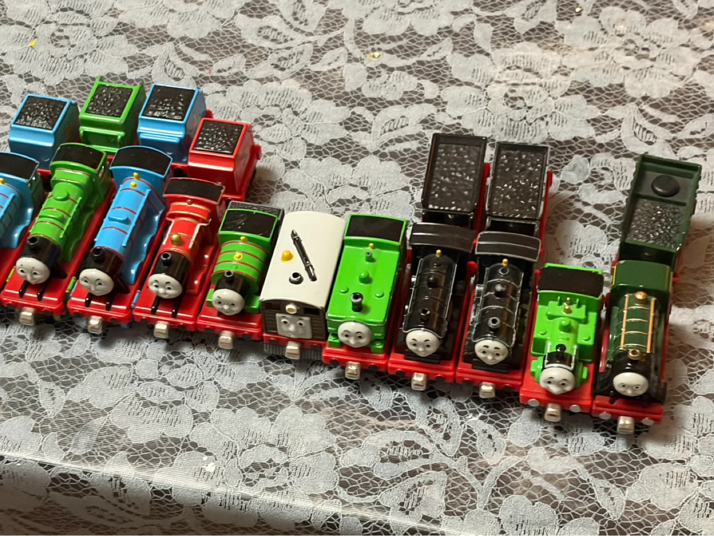 Thomas The Tank Engine & Friends Take Along Lot 1 - photo 2
