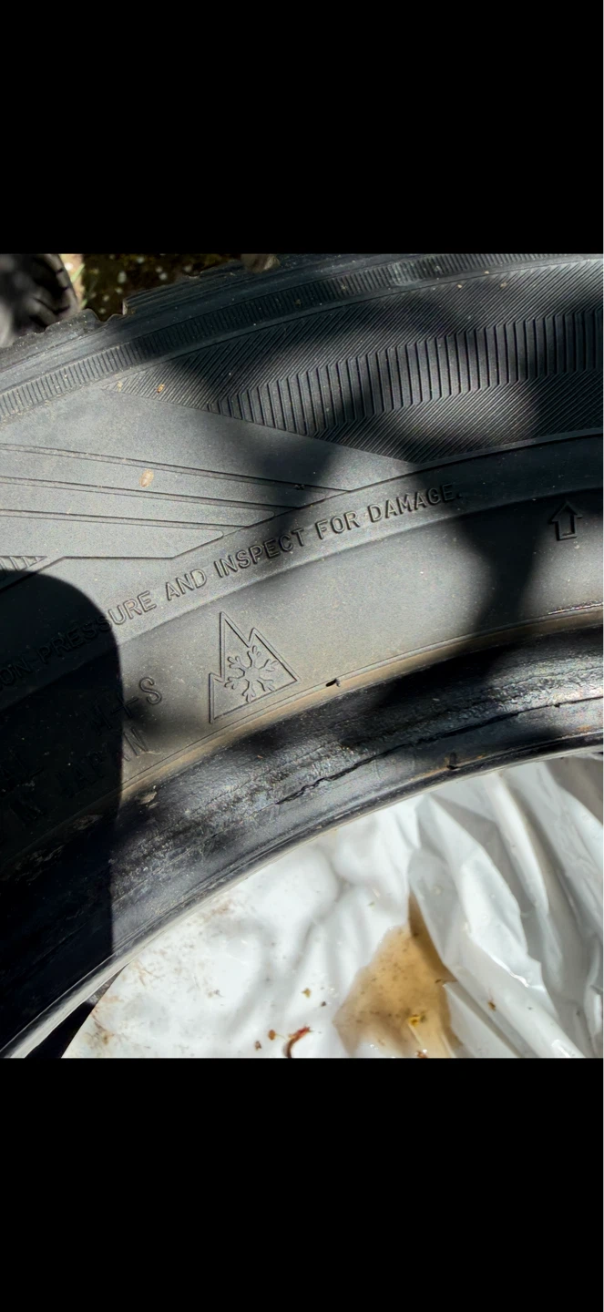 Dunlop Winter Tires - 195/60 R15 88Q - All 4 Tires Included - photo 5