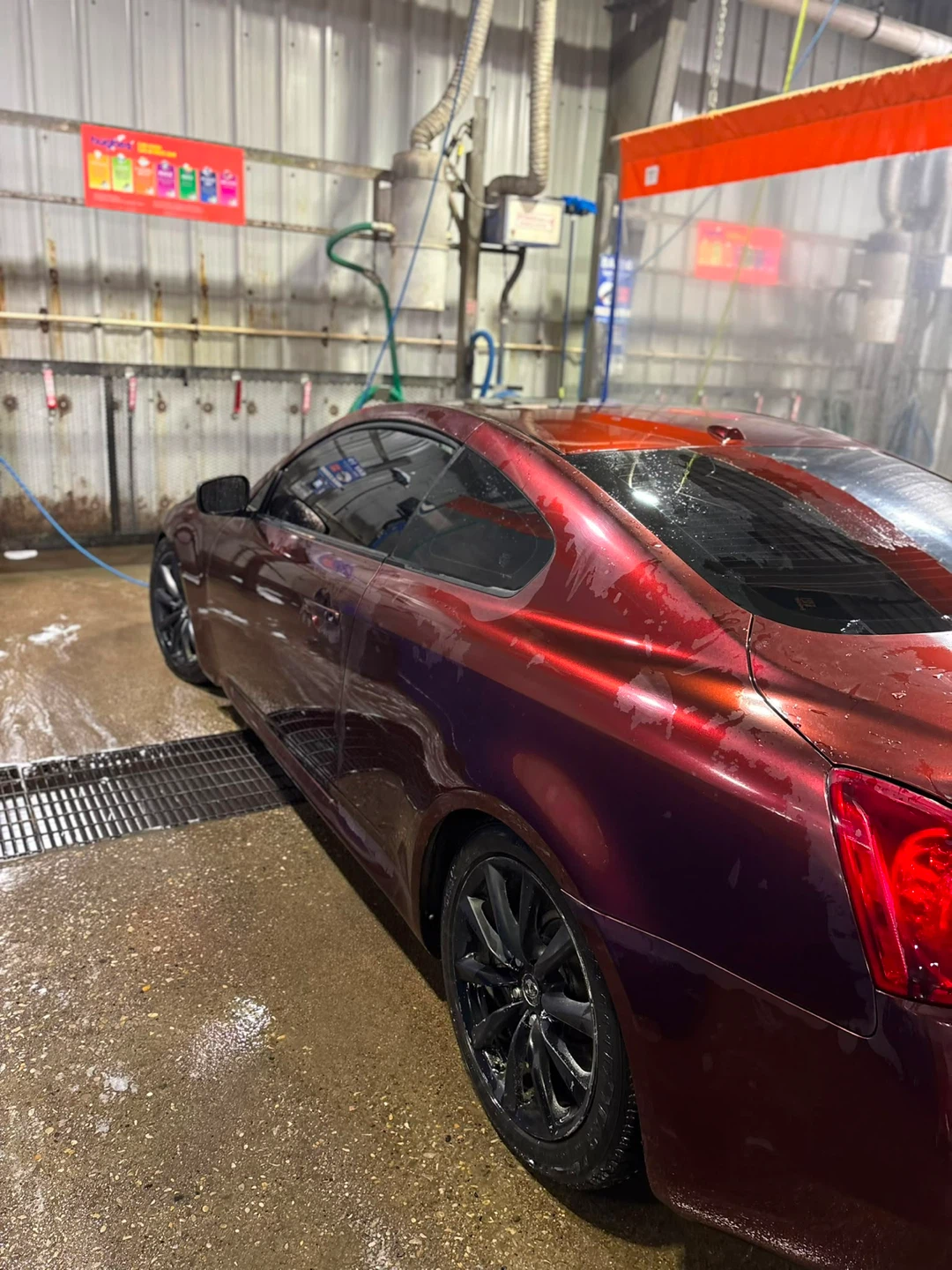 Infiniti G37 Coupe - photo 5