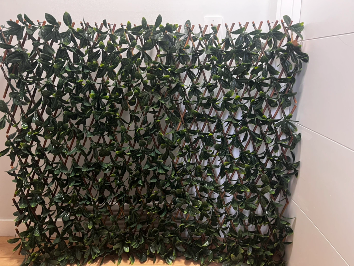 Expandable Faux Leaf Privacy Screen - photo 3
