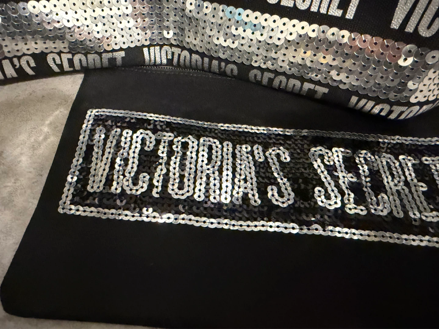 Victoria's Secret Sequin Tote Bag - photo 2