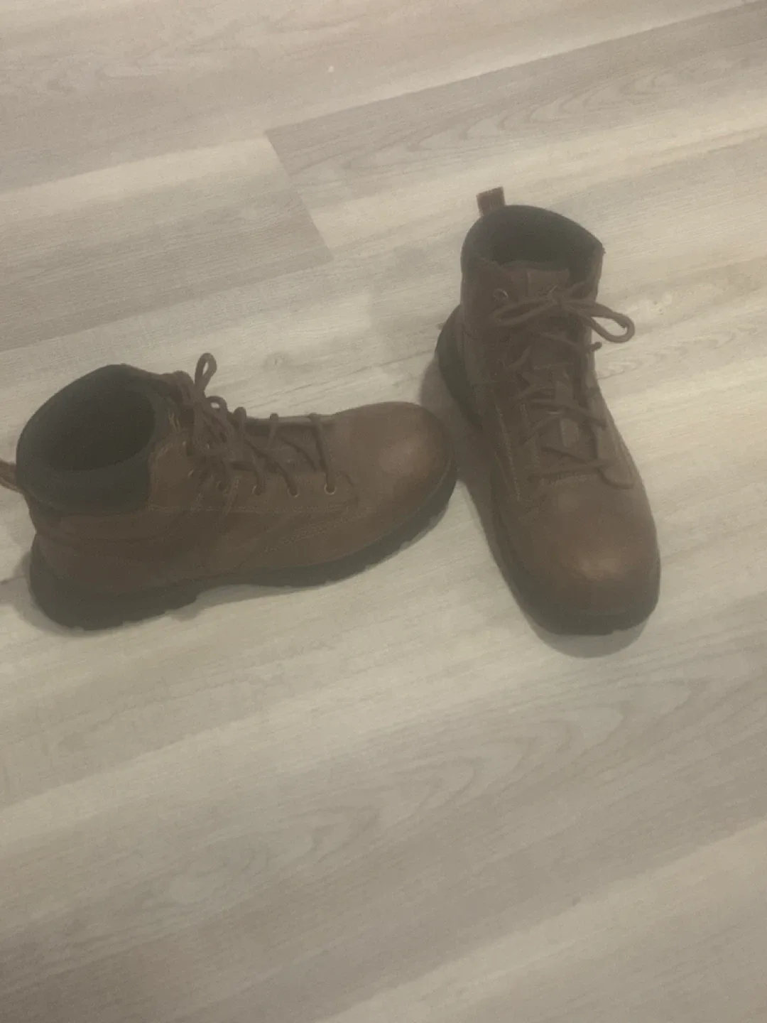 Men’s steel toe boots