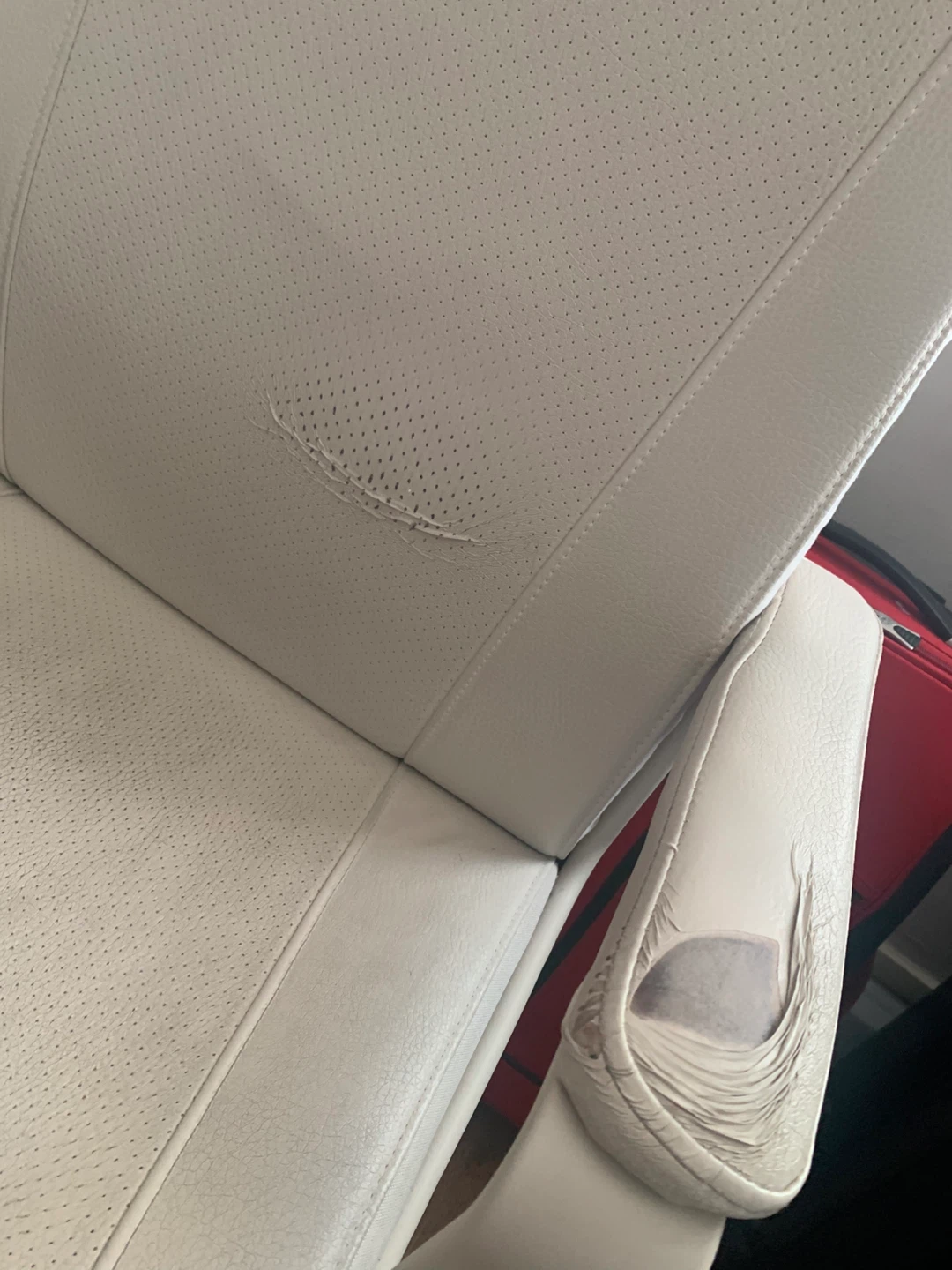 White Office Chair - photo 5