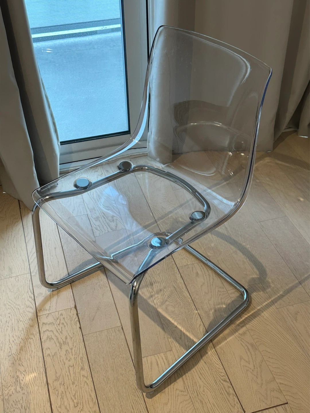 Clear Acrylic Dining Chair