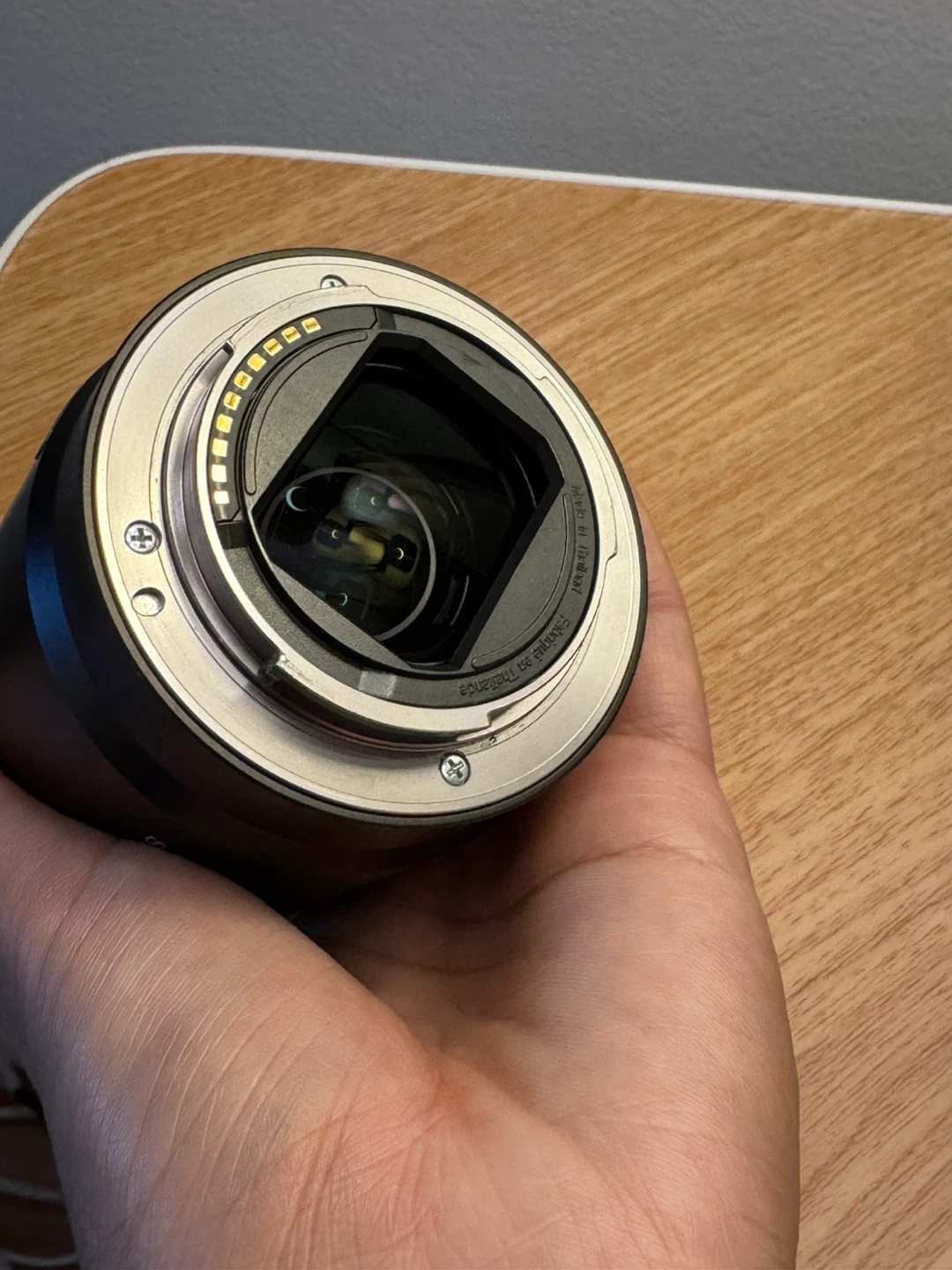 Sony Carl Zeiss Sonnar T* FE 55mm f/1.8 ZA Lens - photo 3