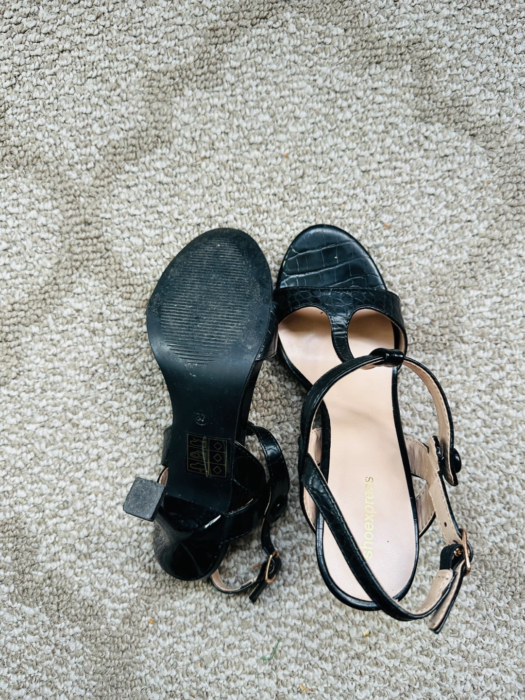Black Crocodile-Embossed Heels - photo 2