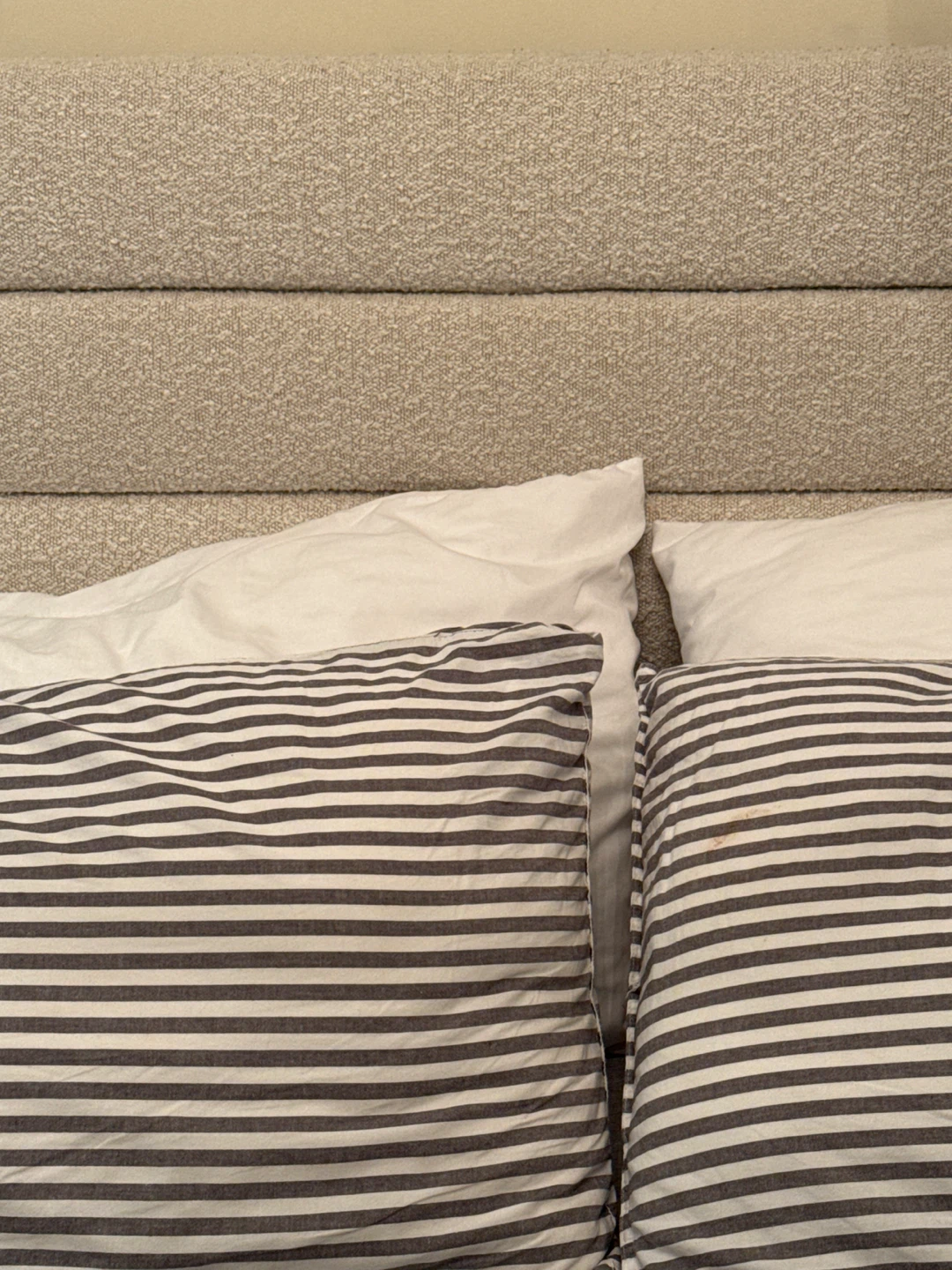 King Size Urban Barn Bed Frame with Upholstered Headboard - photo 2