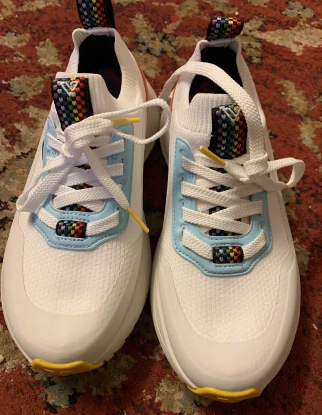 Yessi Stormburst Low Top Sneakers - photo 4