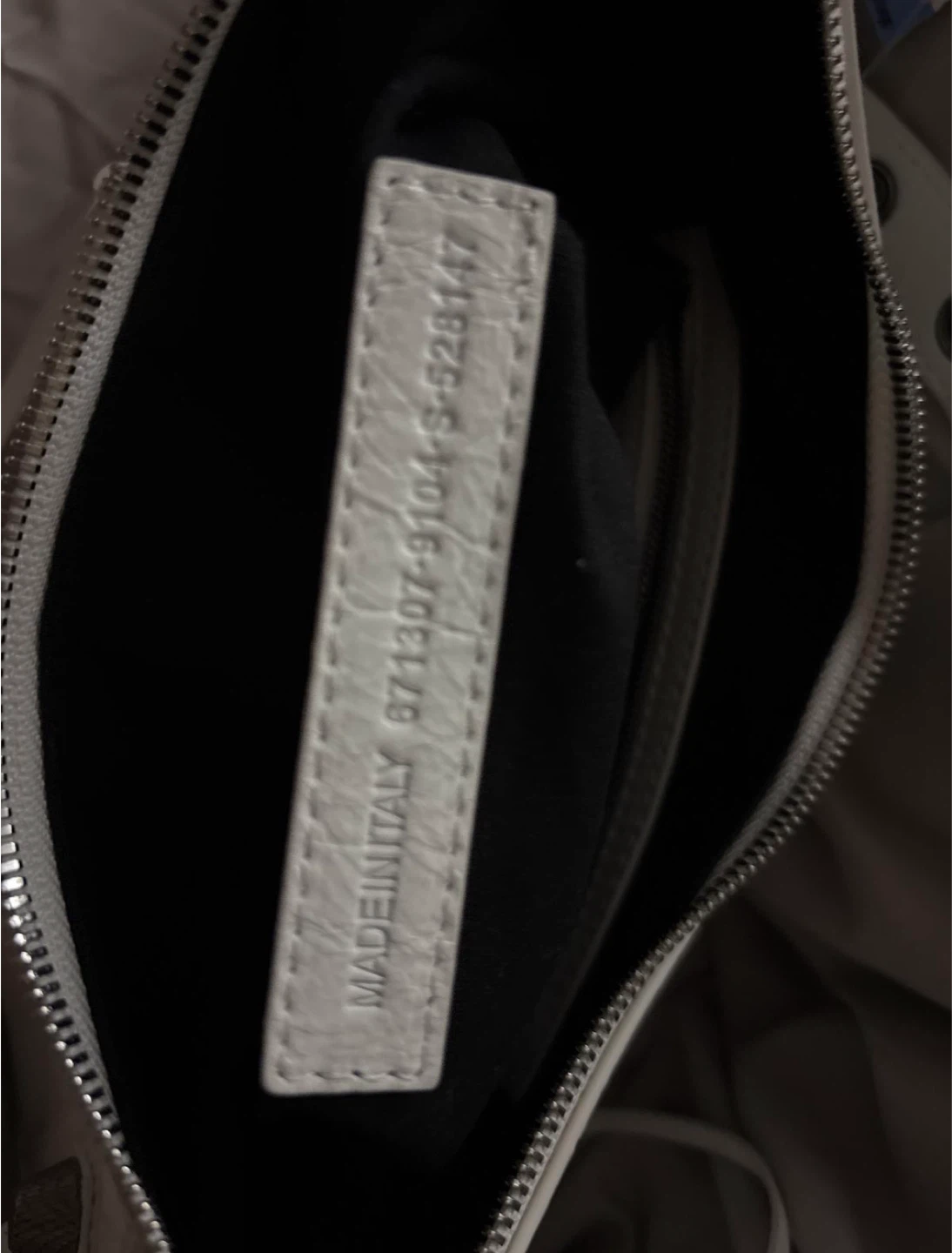 Balenciaga White Leather Shoulder Bag - photo 4